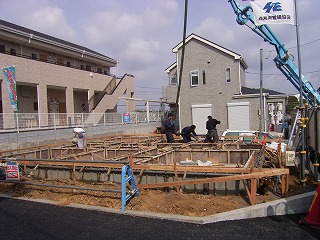 ポンプ車にて