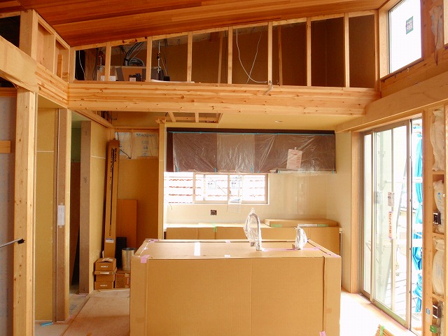 Kitchen　now!
